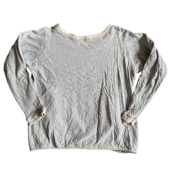 Fresh Produce Boat Neck Long Sleeve Gray White Stripe Shirt Top Size Medium - Picture 2 of 5